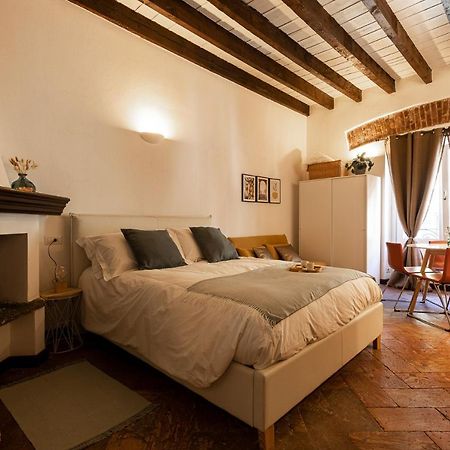 Cozy House In Naviglio Grande - Homy Apartments Milan Exterior photo